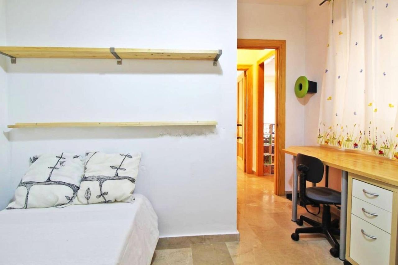 Comfortable Apartment In Malaga 85 M² Air Conditioning Exterior photo